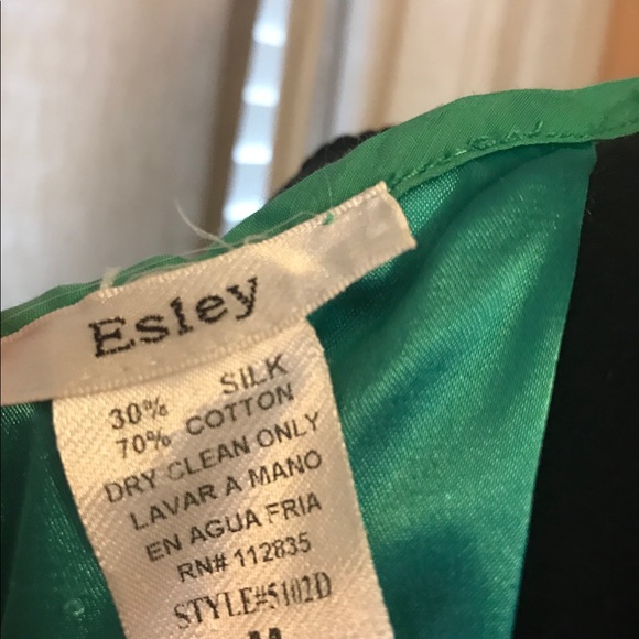 Dress -flattering Emerald green - M (fits like 4). - Picture 7 of 10